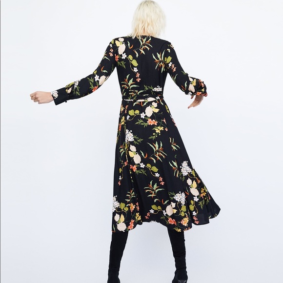 NWT Zara Floral Kimono Style Button Down Dress - Picture 3 of 8